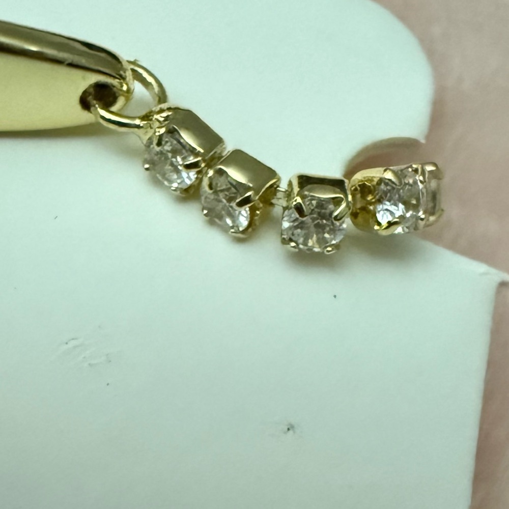 ✨ Gold-Tone “Always in My Heart” Adjustable Bracelet ✨ - Picture 4 of 4